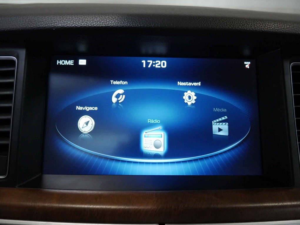 Hyundai Genesis 3.8 GDI V6  4x4