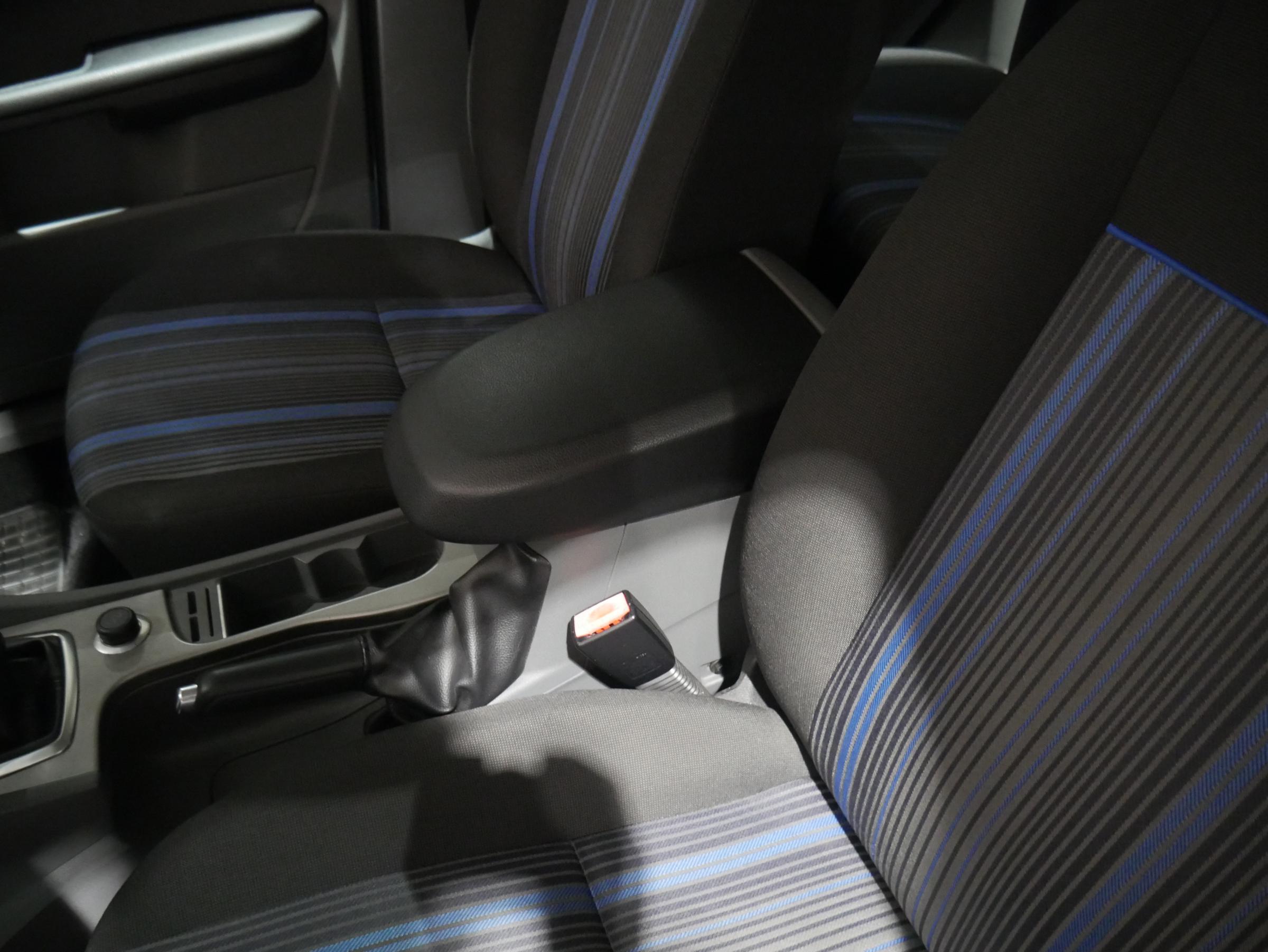 Ford Focus, 2008 - pohled č. 14