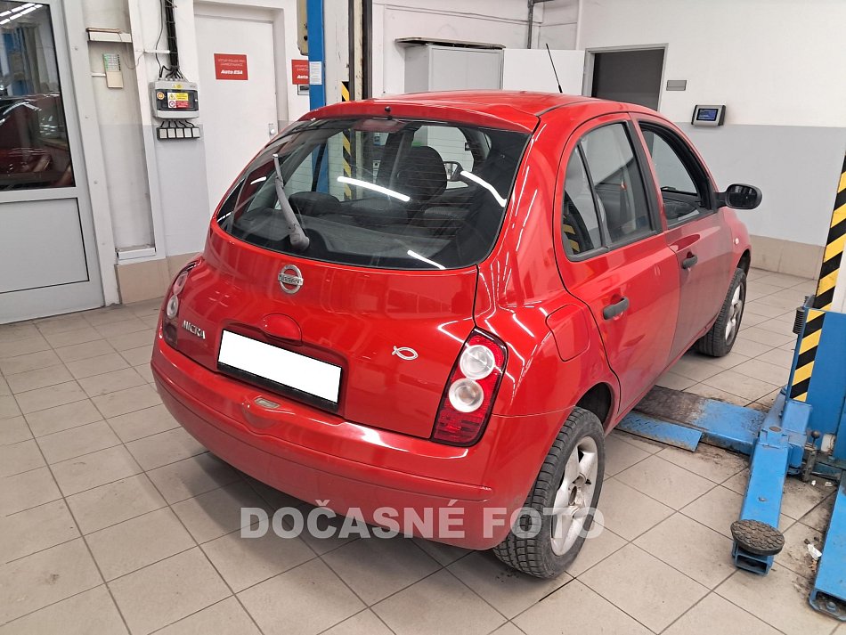 Nissan Micra 1.2i 