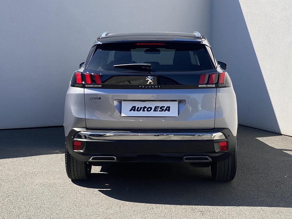 Peugeot 3008 1.2 PT Allure