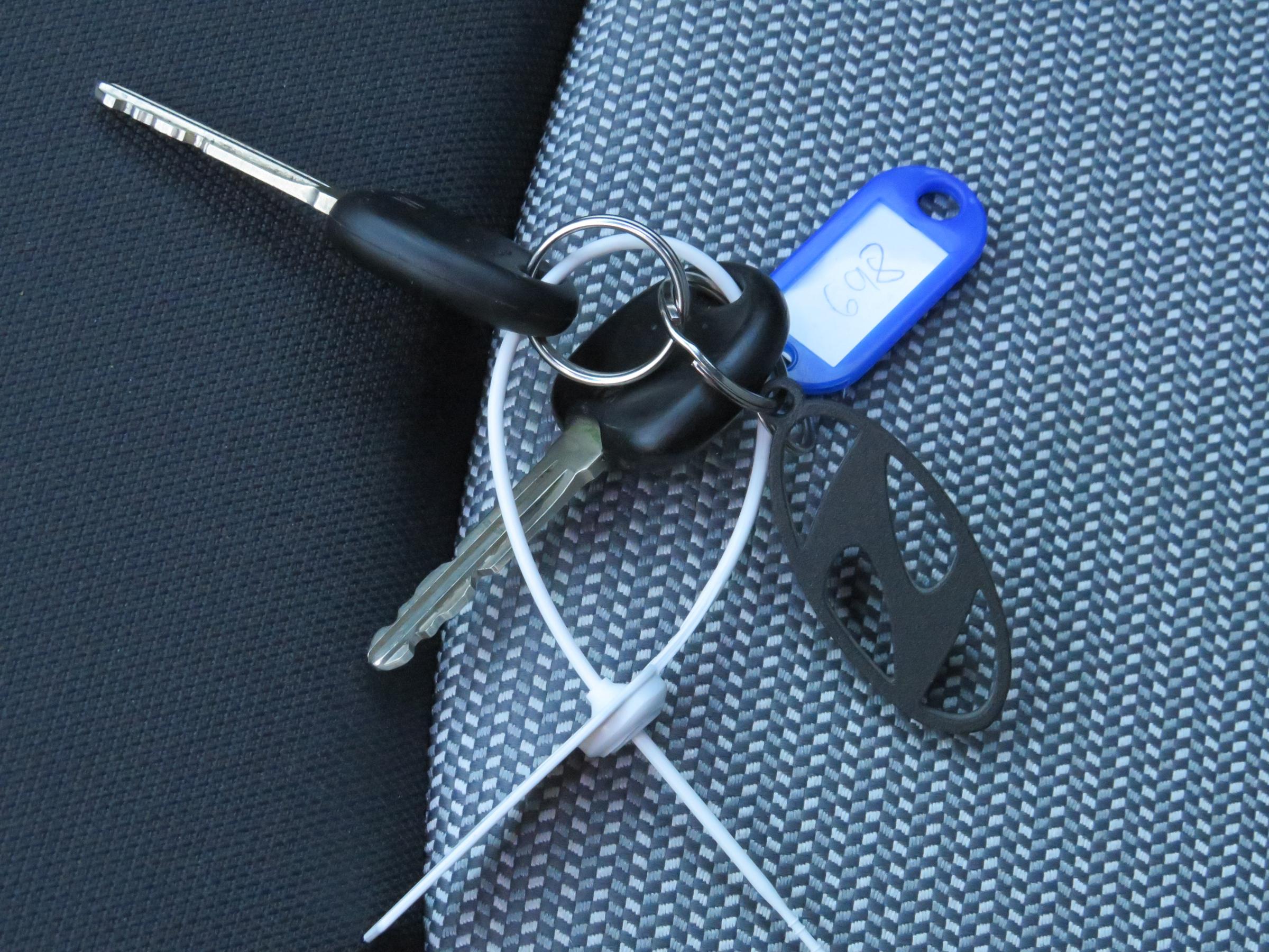 Hyundai i10, 2008 - pohled č. 17