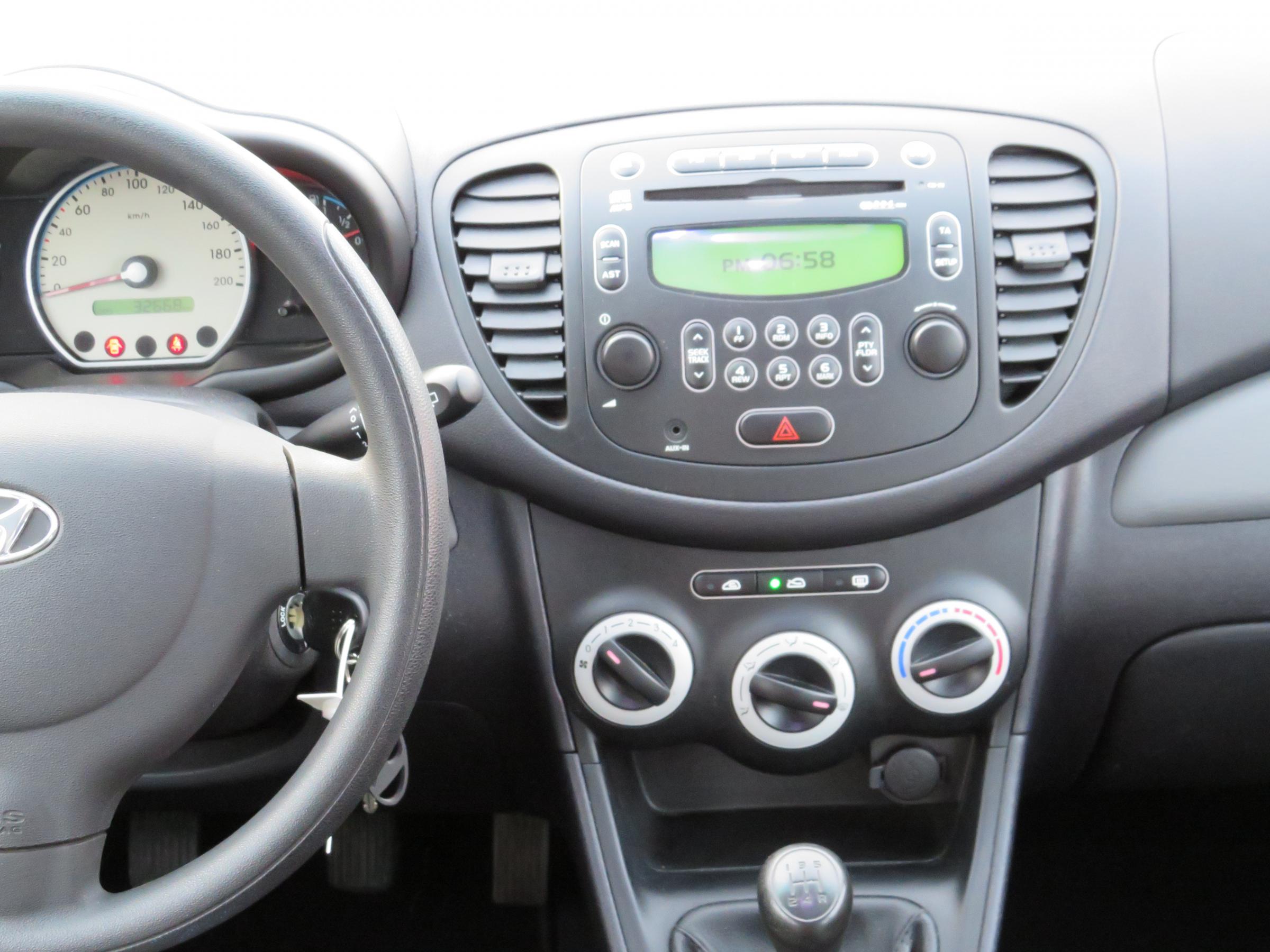 Hyundai i10, 2008 - pohled č. 9