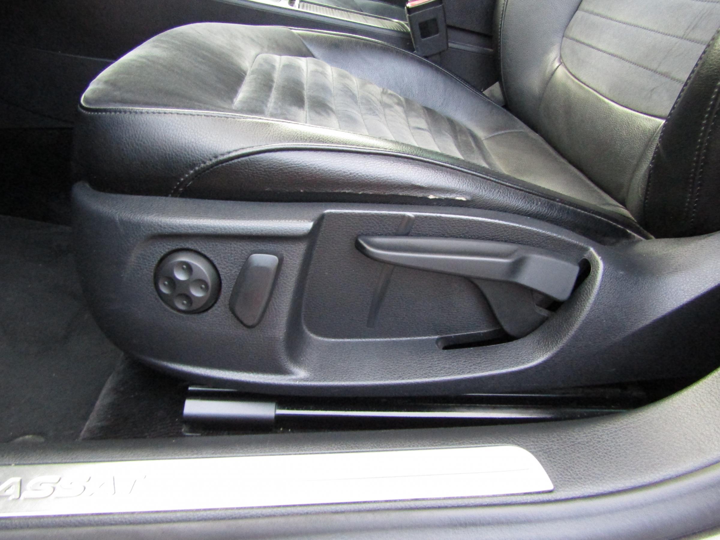 Volkswagen Passat, 2014 - pohled č. 11