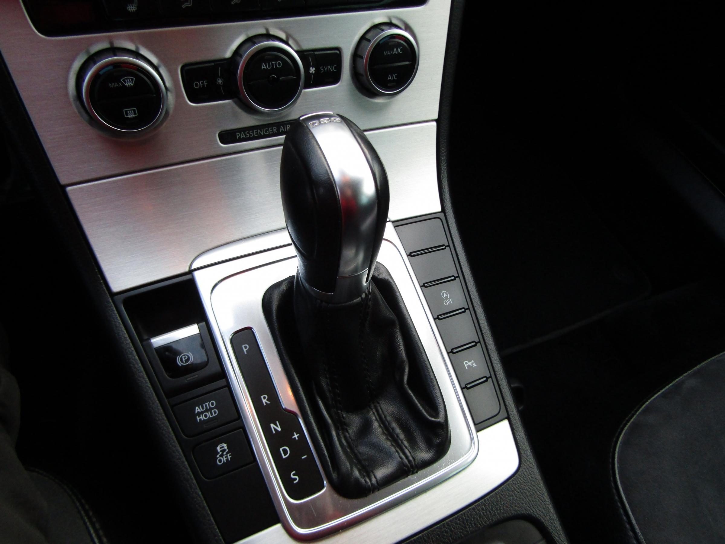 Volkswagen Passat, 2014 - pohled č. 17