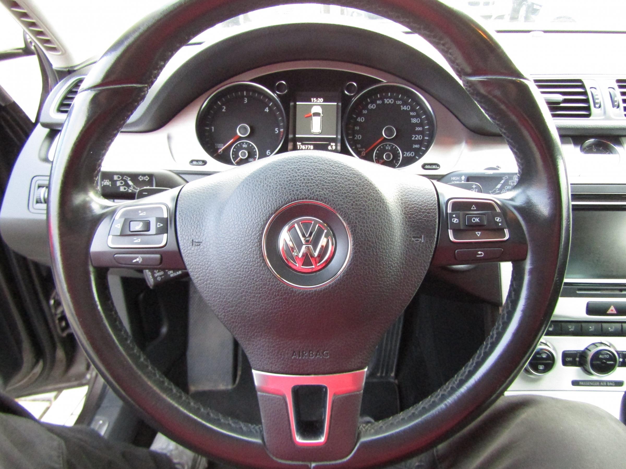 Volkswagen Passat, 2014 - pohled č. 18