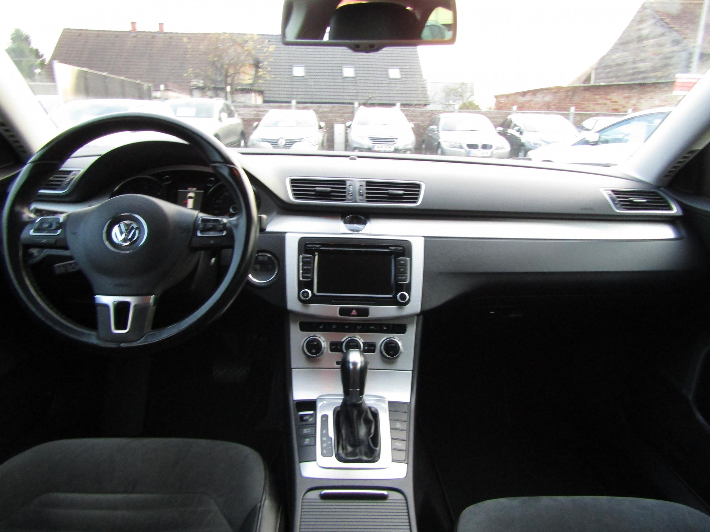 Volkswagen Passat, 2014 - pohled č. 8