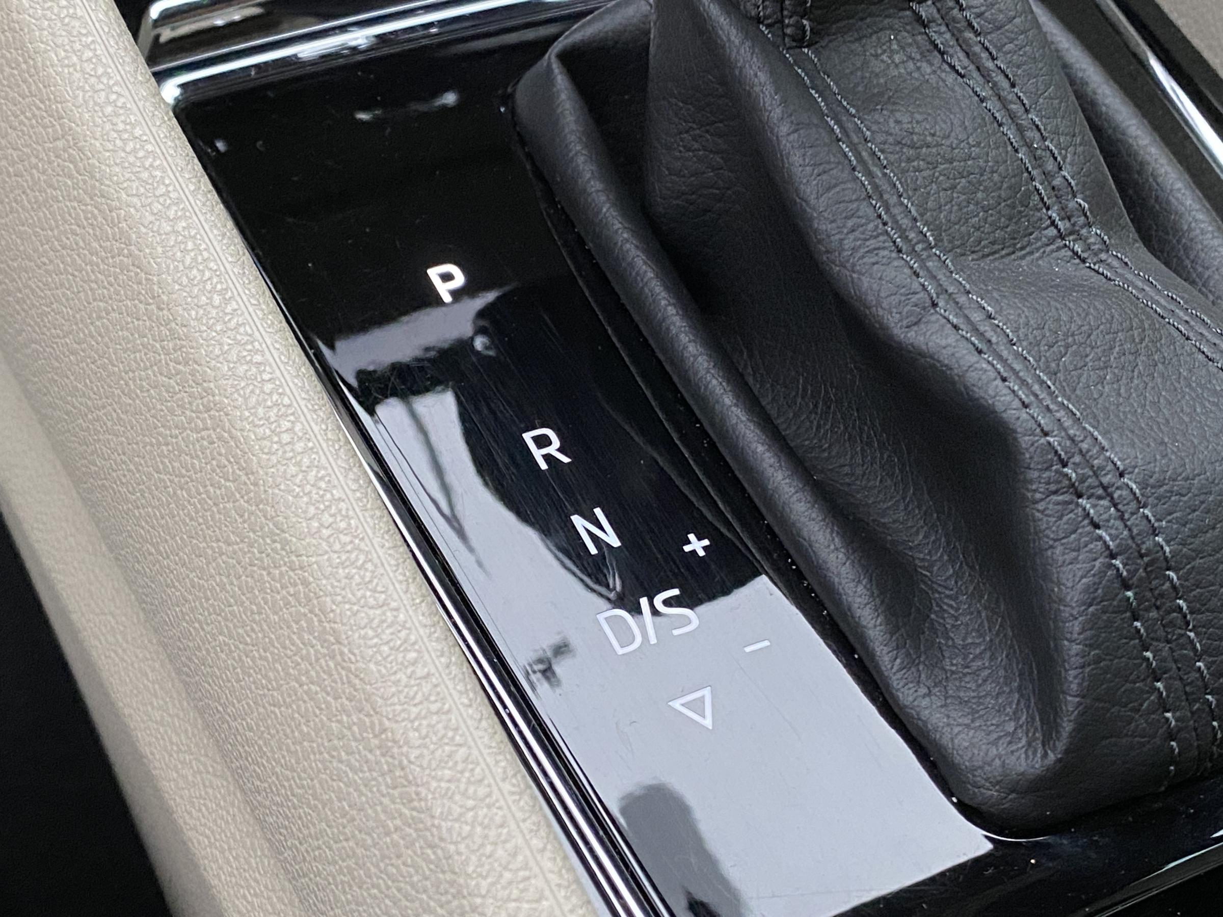 Škoda Karoq, 2018 - pohled č. 14