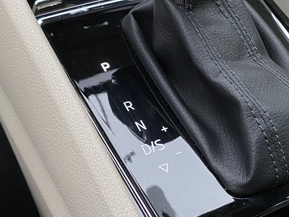 Škoda Karoq 2.0TDi Style 4x4