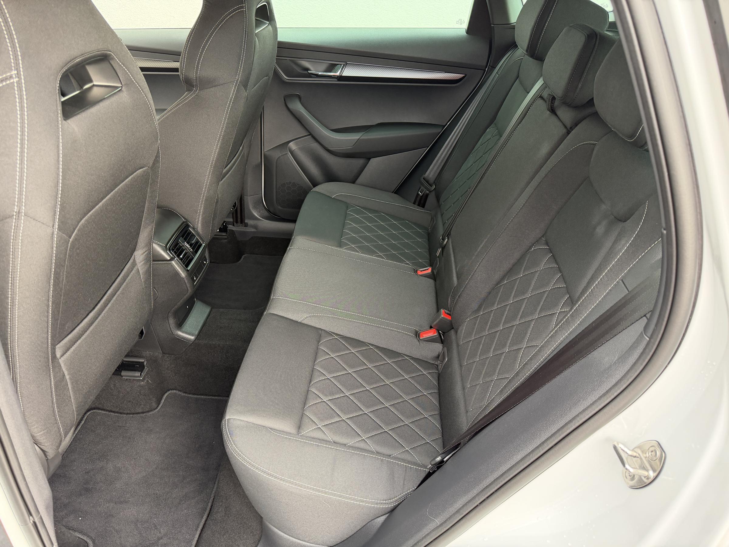 Škoda Karoq, 2025 - pohled č. 10