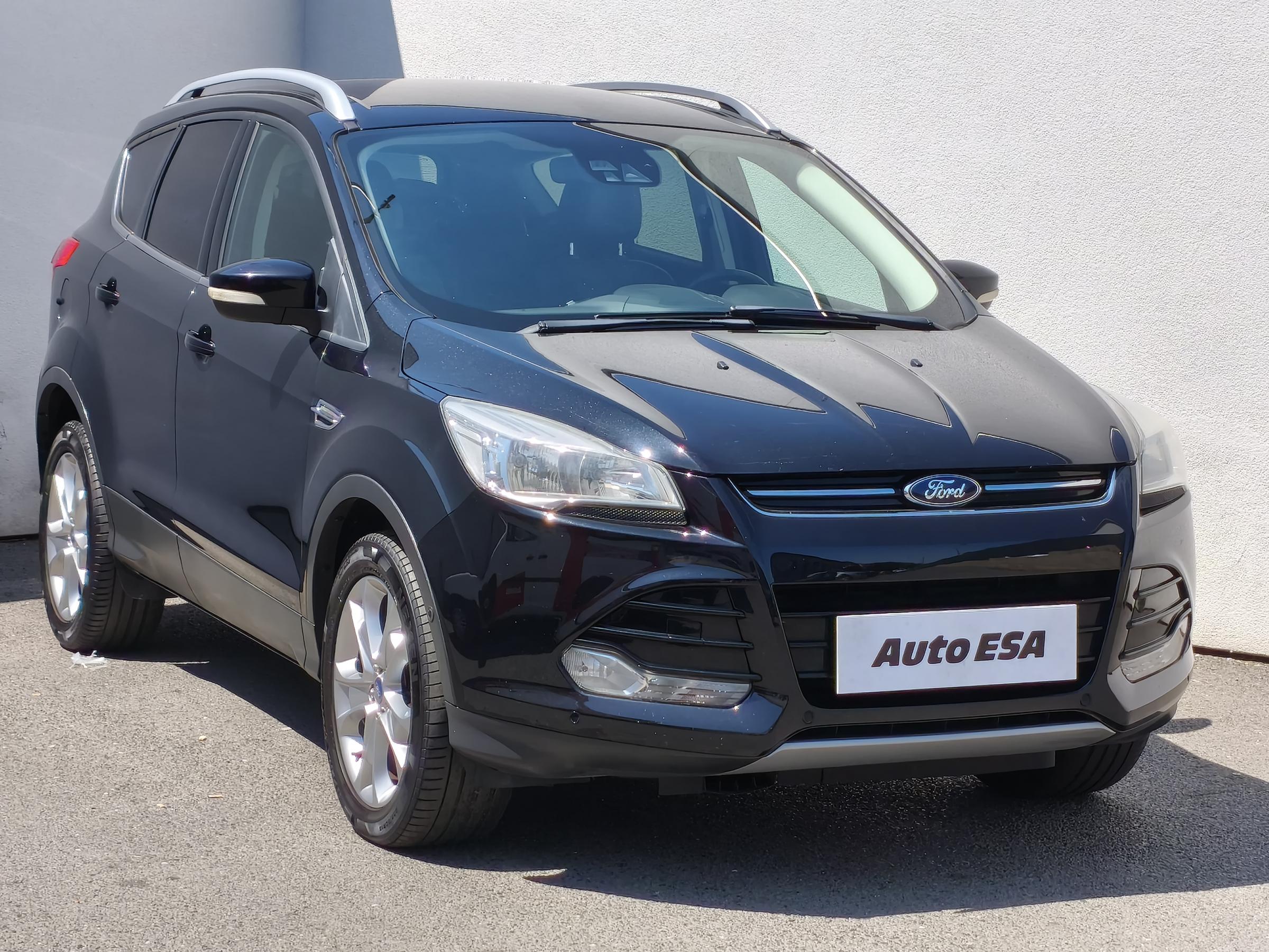 Ford Kuga, 2013 - celkový pohled