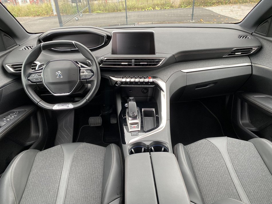 Peugeot 3008 2.0 HDi 