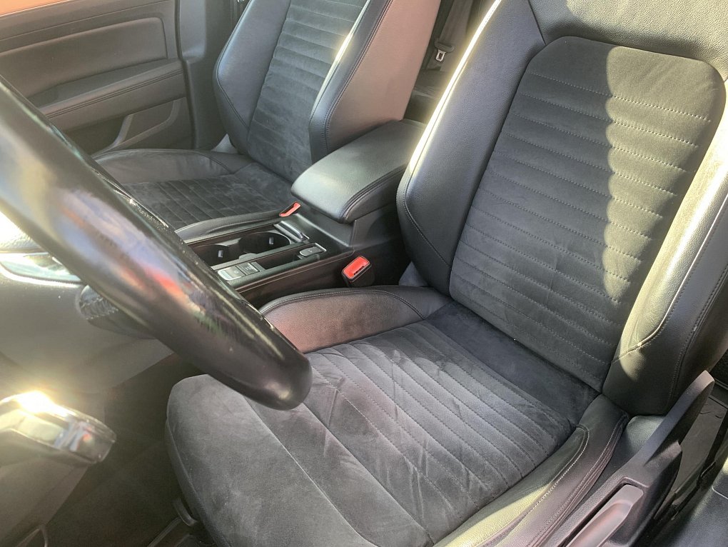 Volkswagen Passat 2.0TDi 