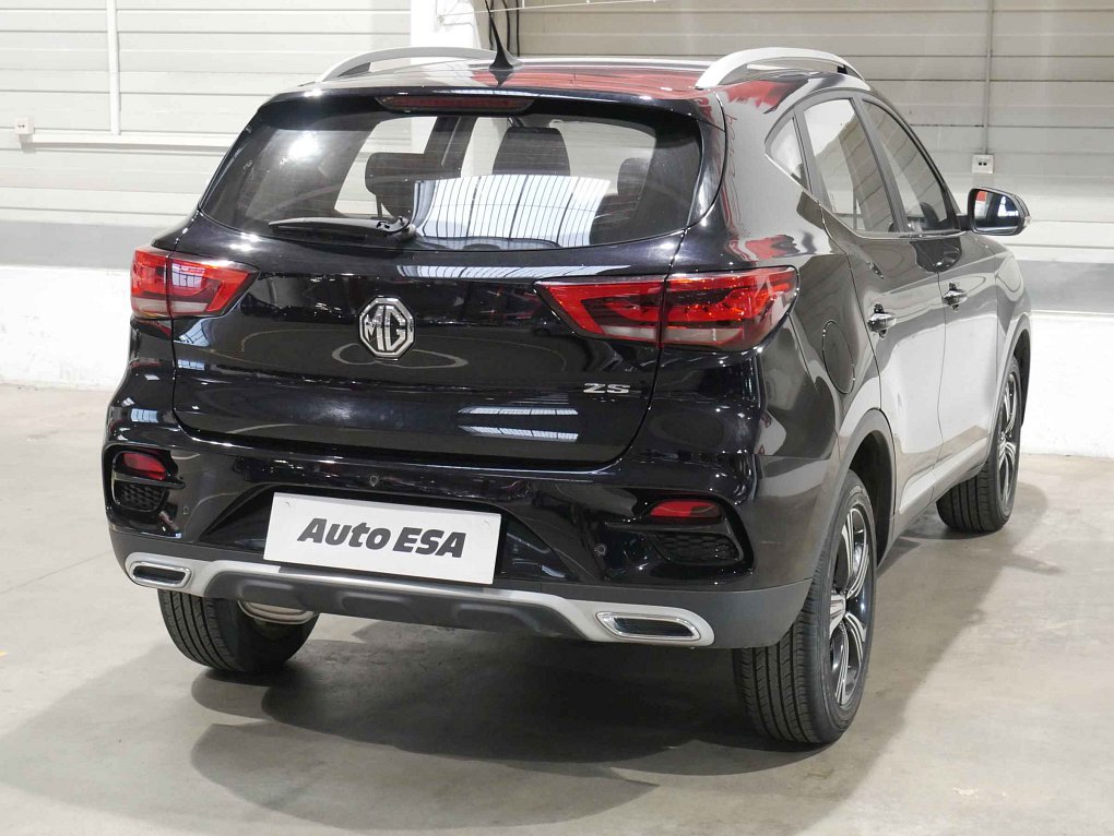 MG ZS 1.5 