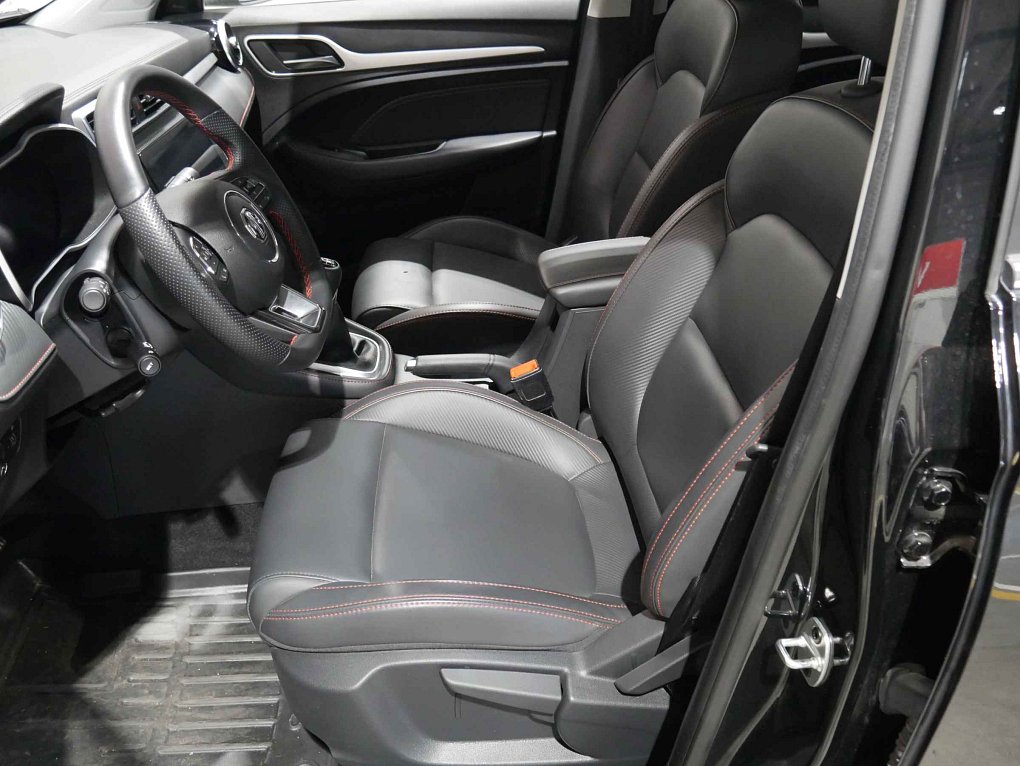 MG ZS 1.5 
