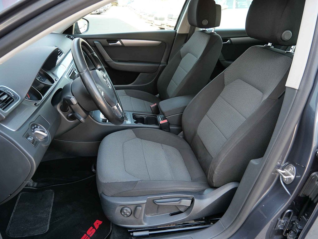 Volkswagen Passat 2.0 TDi 