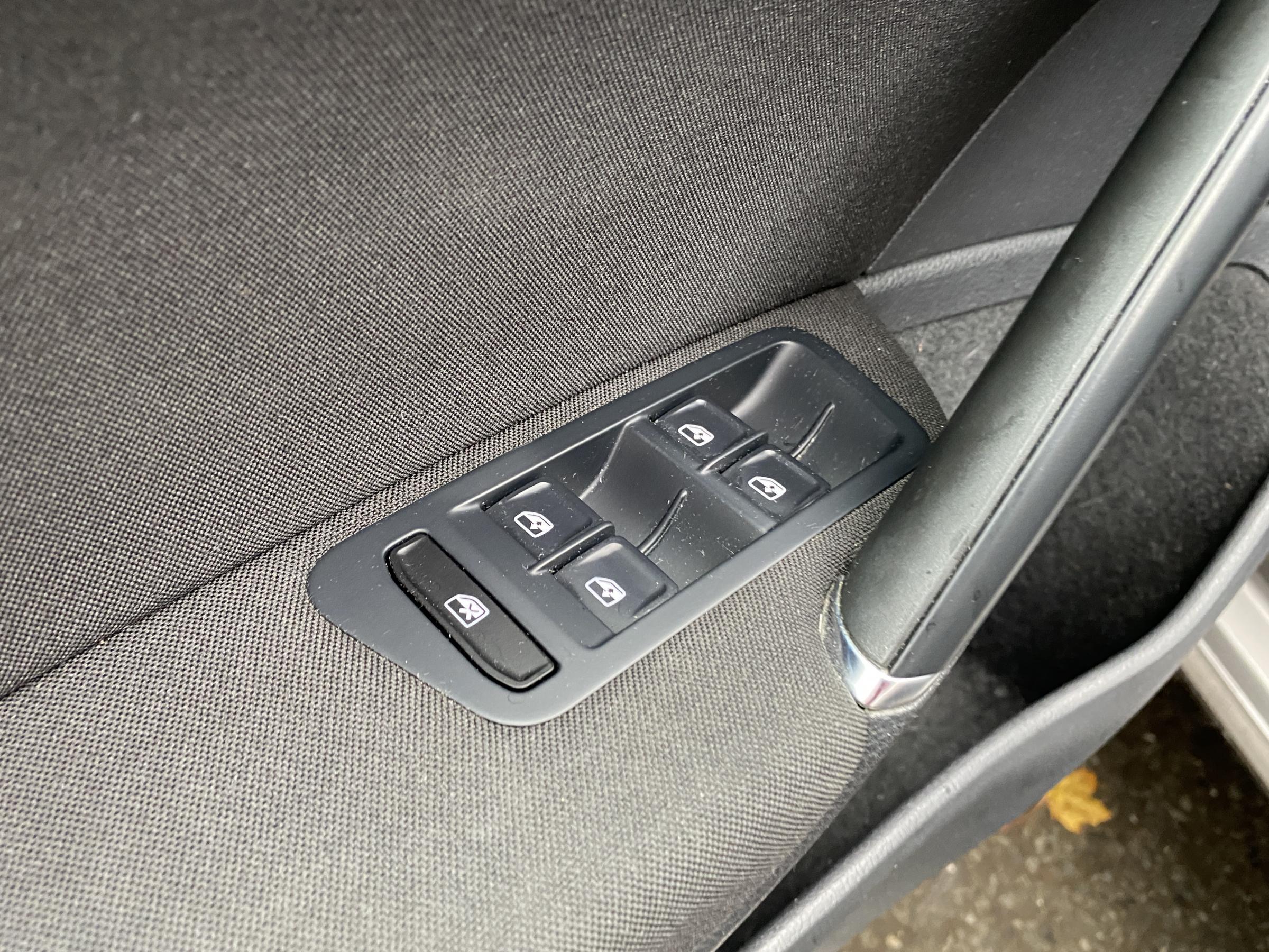 Volkswagen Golf, 2015 - pohled č. 13