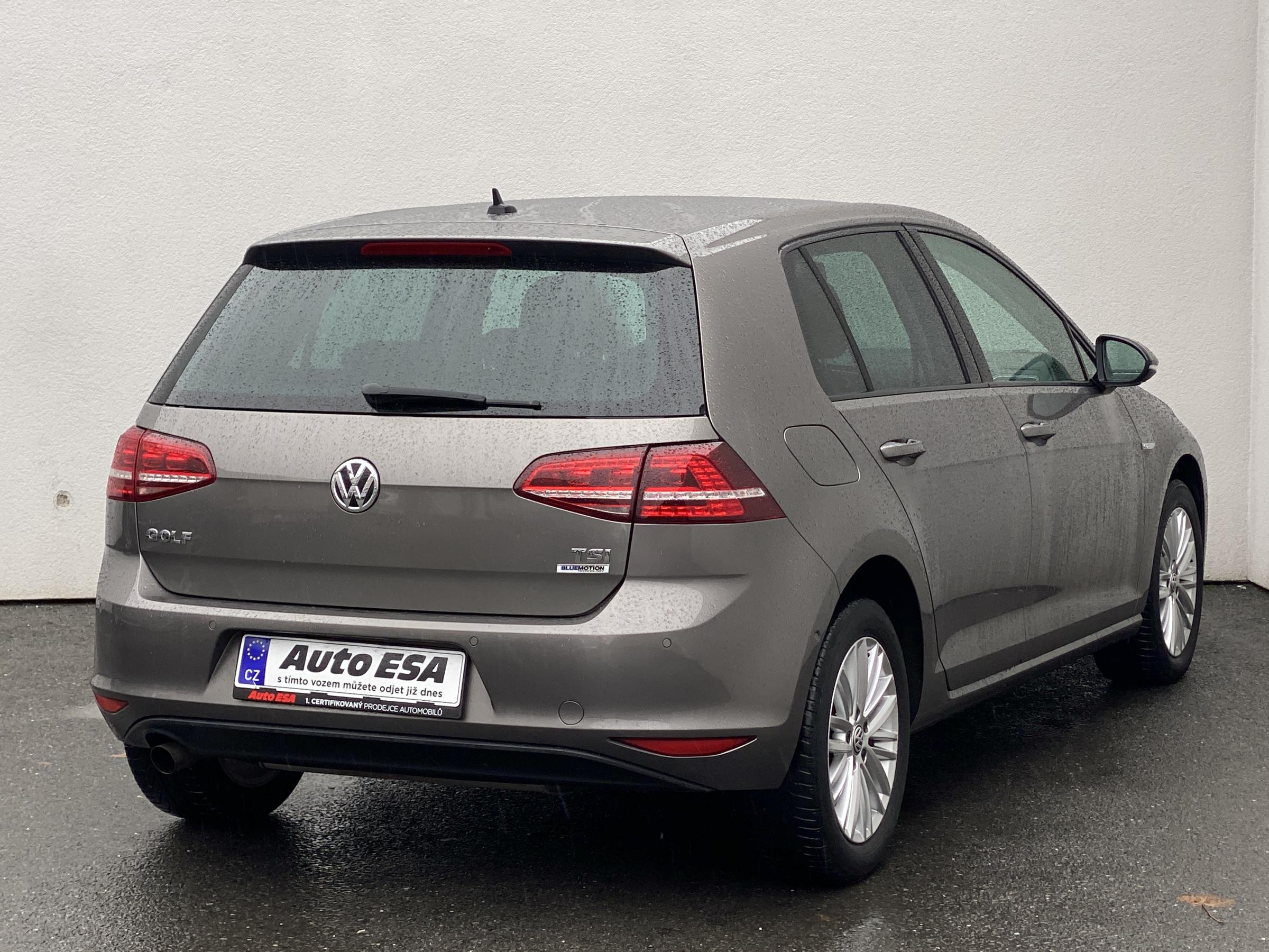 Volkswagen Golf, 2015 - pohled č. 4