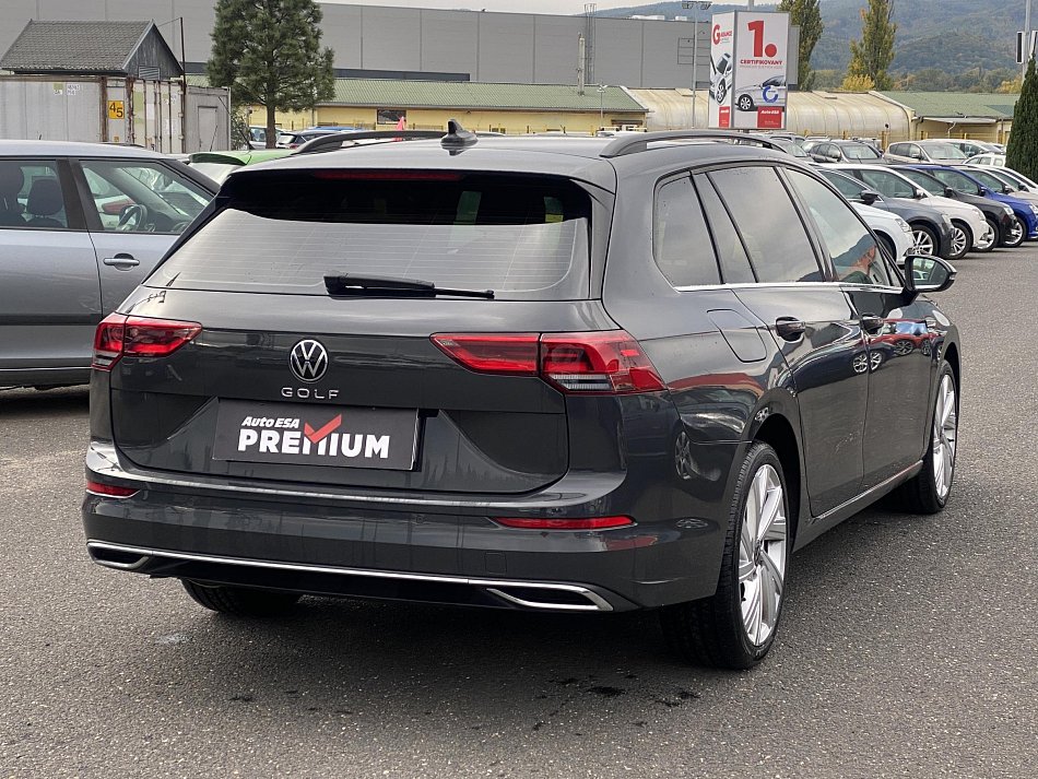 Volkswagen Golf 1.5 TSI Style