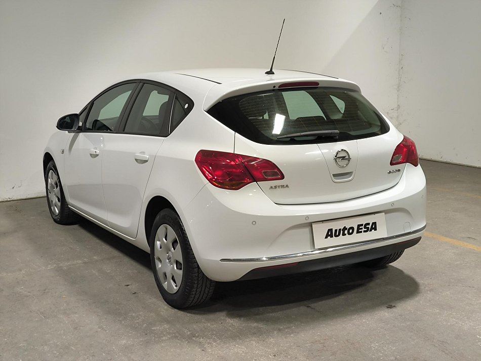 Opel Astra 1.4i 
