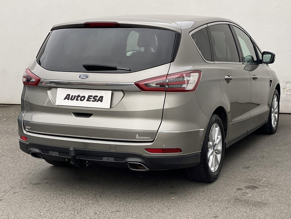 Ford S-MAX 2.0 TDCi Titanium