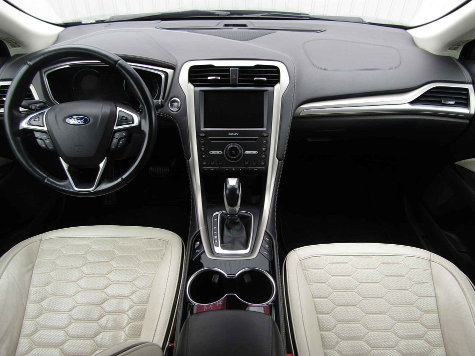 Ford Mondeo 2.0TDCi Titanium