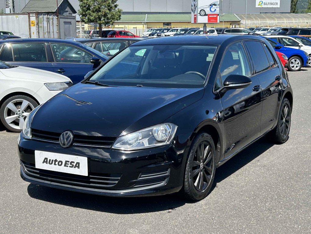 Volkswagen Golf 1.2i 