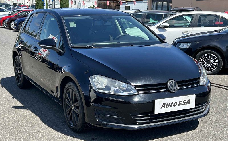 Volkswagen Golf 1.2i 