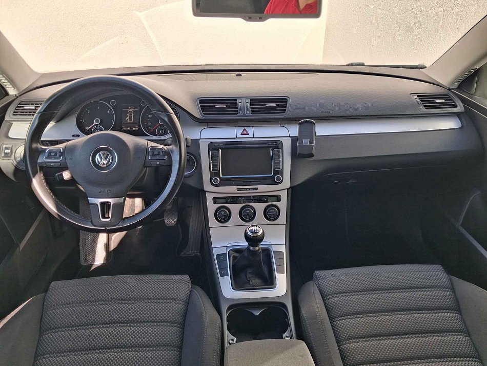 Volkswagen Passat 2.0 TDi Sport