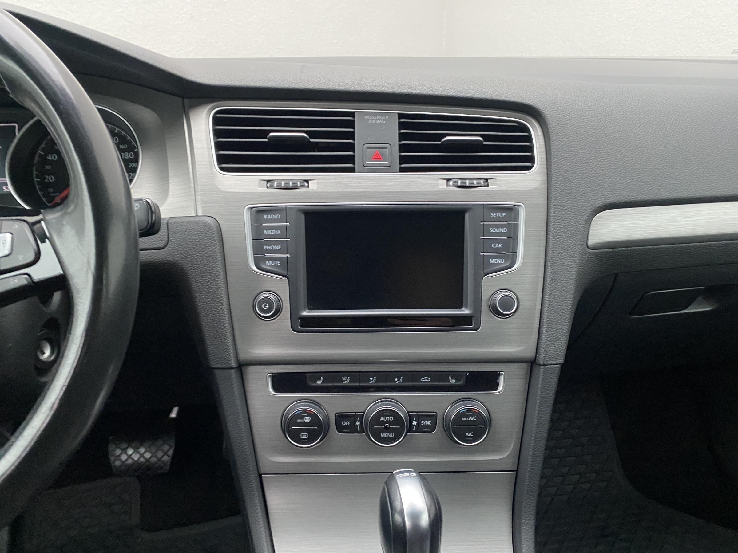 Volkswagen Golf, 2016 - pohled č. 12