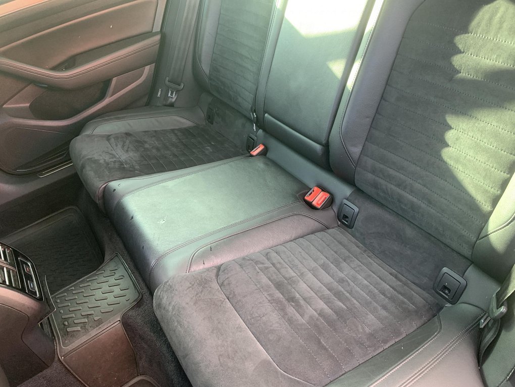 Volkswagen Passat 2.0TDi 