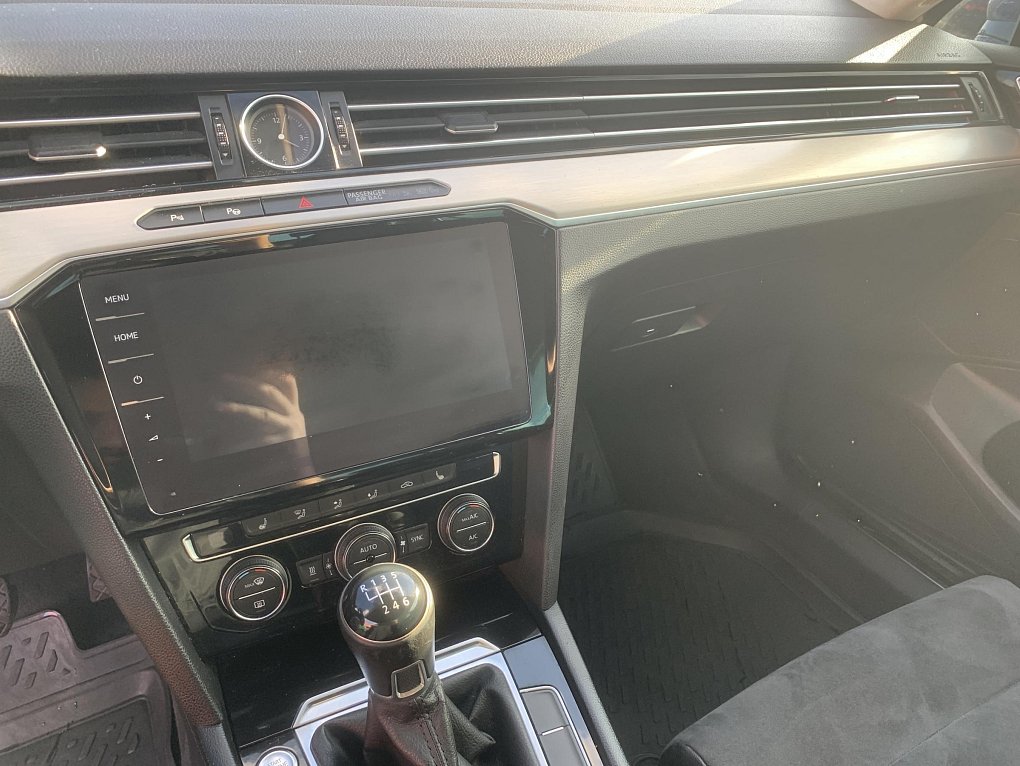 Volkswagen Passat 2.0TDi 