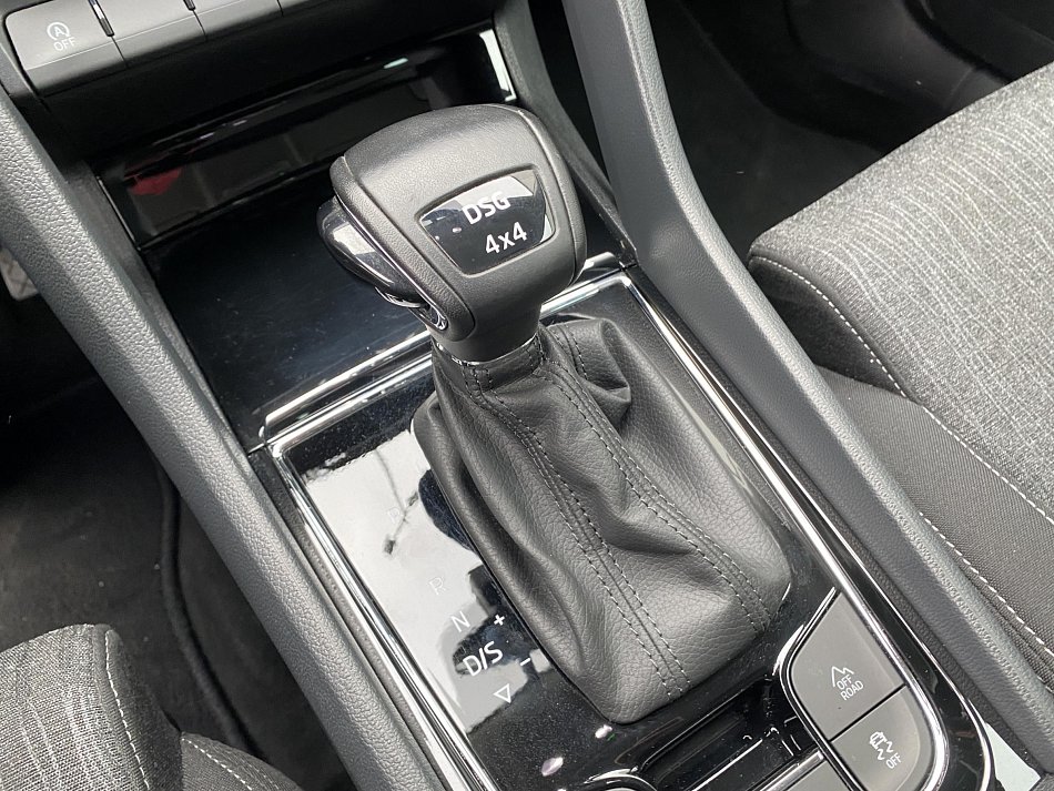 Škoda Karoq 2.0 TDi Style 4x4