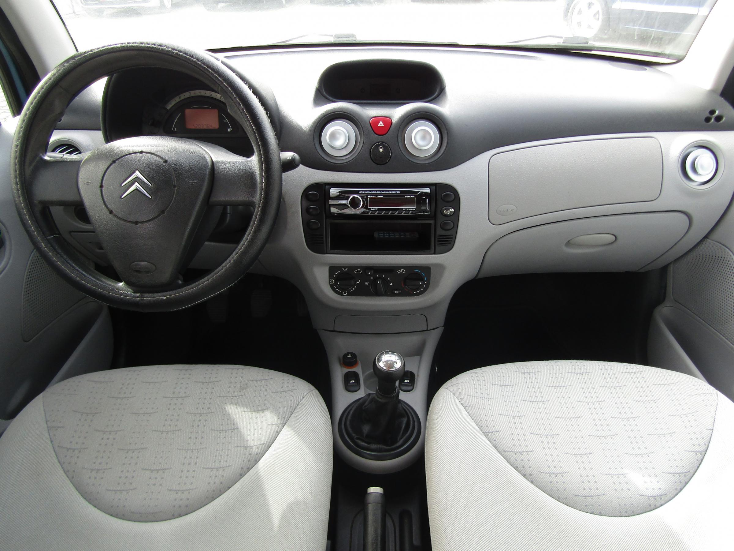 Citroën C3, 2005 - pohled č. 12