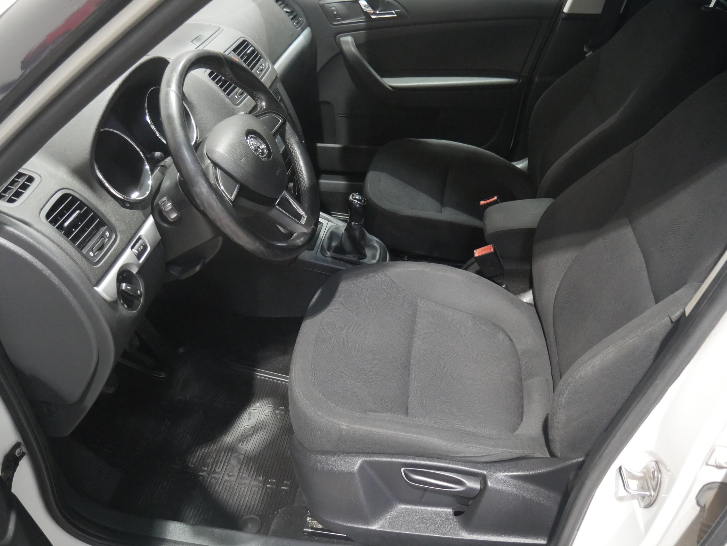 Škoda Yeti, 2014 - pohled č. 11