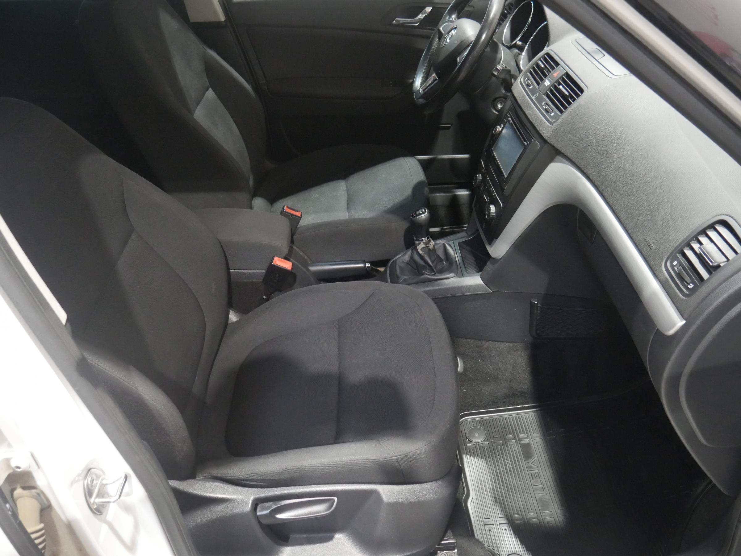 Škoda Yeti, 2014 - pohled č. 13