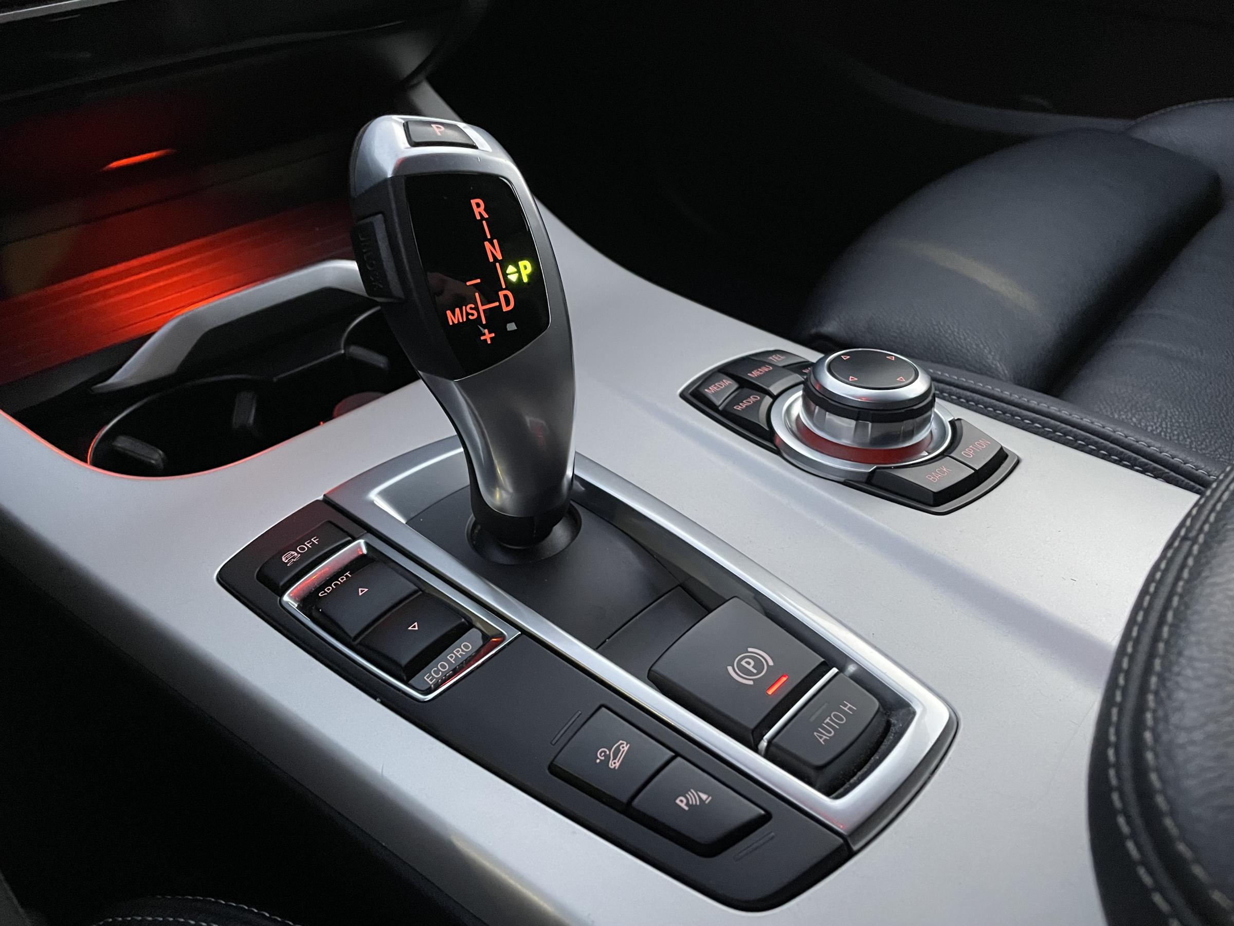 BMW X3, 2016 - pohled č. 18