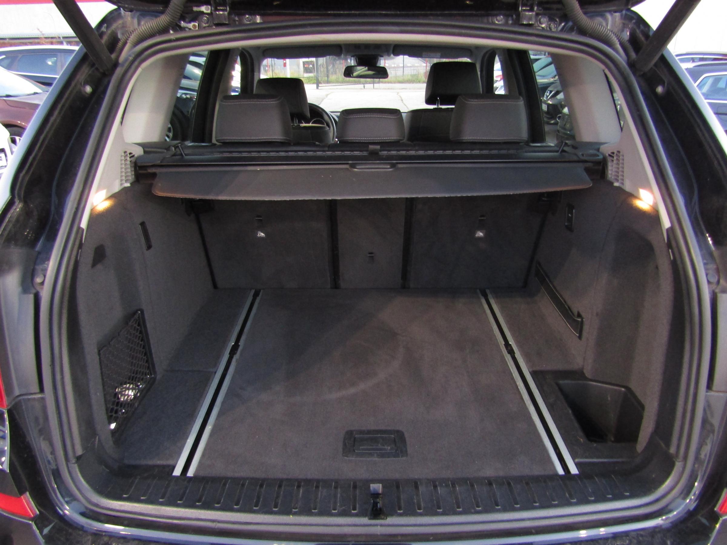 BMW X3, 2016 - pohled č. 7