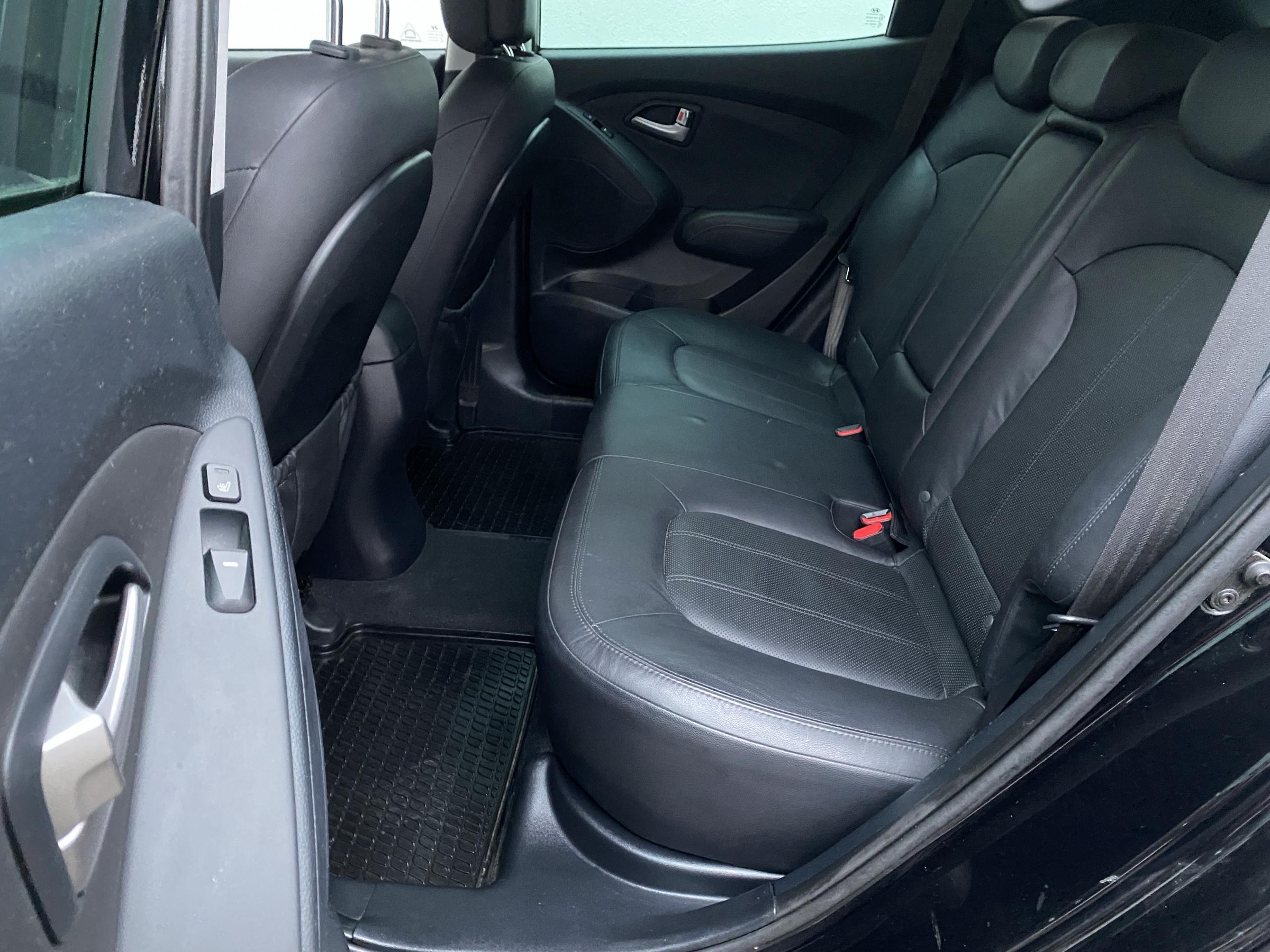 Hyundai ix35, 2012 - pohled č. 10