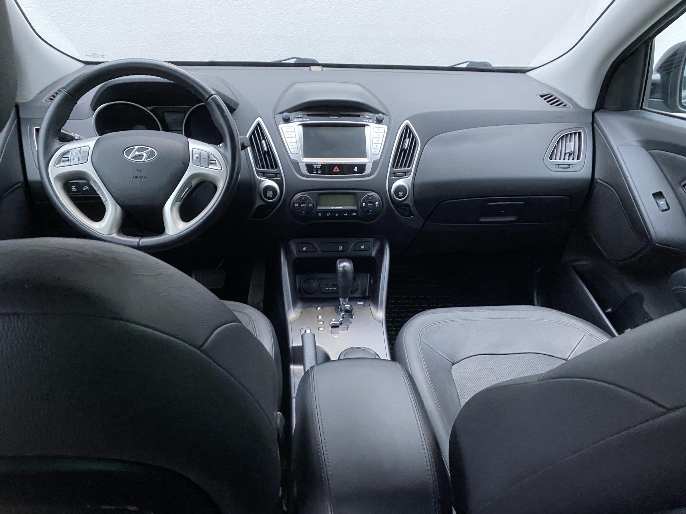 Hyundai ix35, 2012 - pohled č. 8