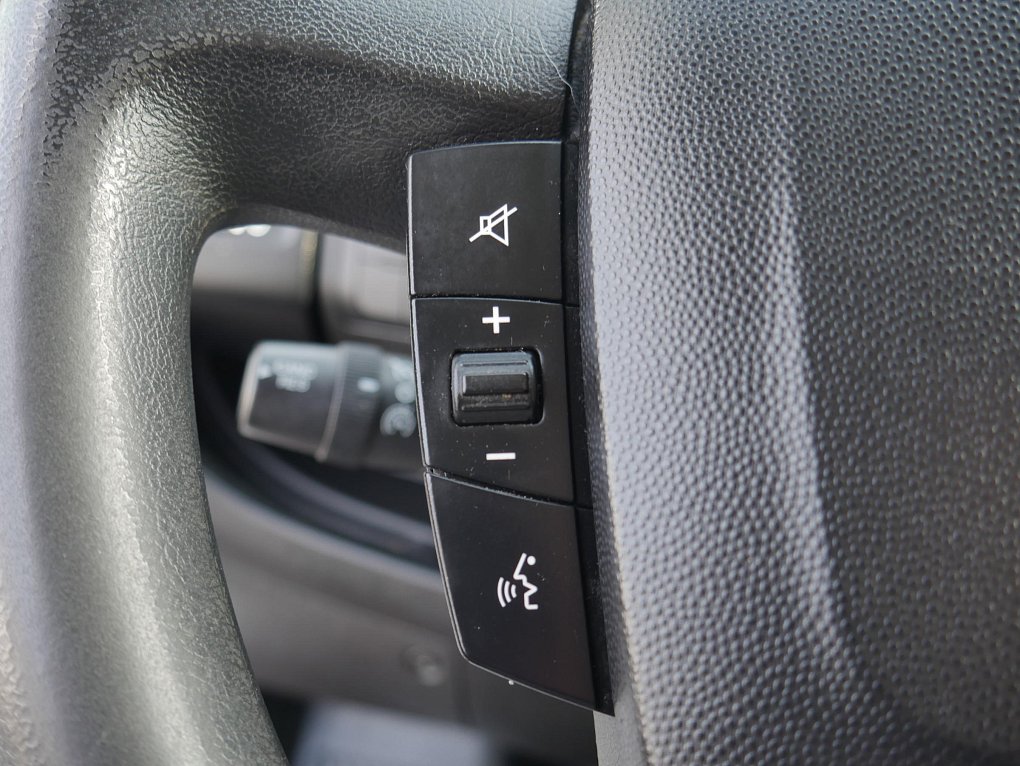 Peugeot Boxer 2.0HDi  L1H1 CHLADÍCÍ