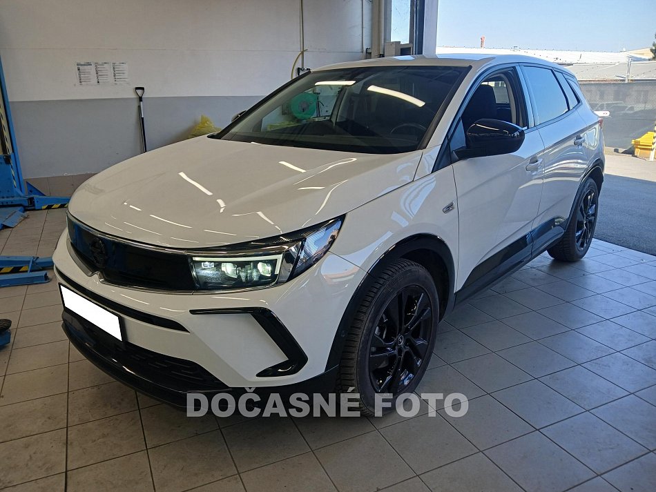 Opel Grandland X 1.2 T GS Line