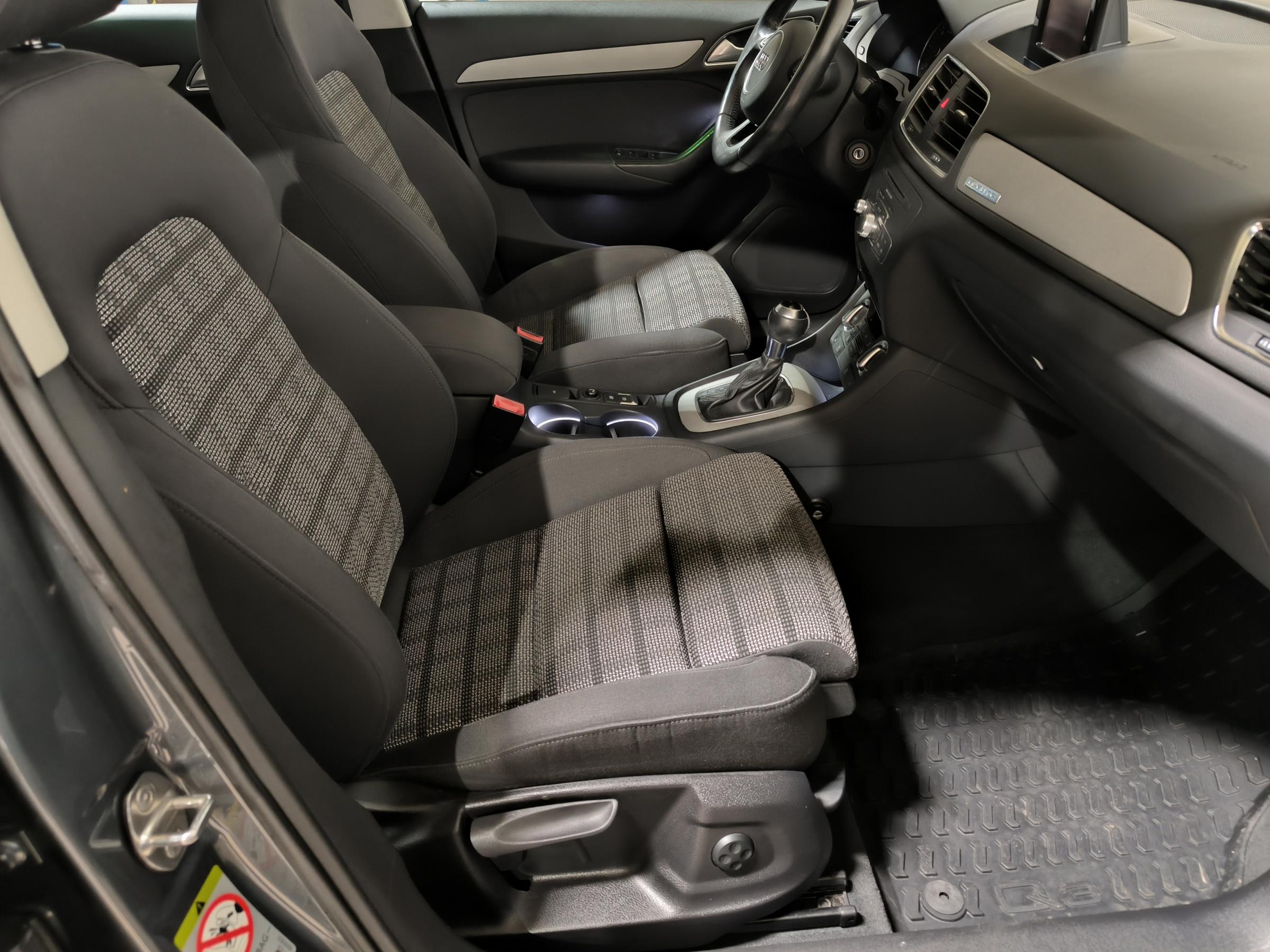 Audi Q3, 2012 - pohled č. 12