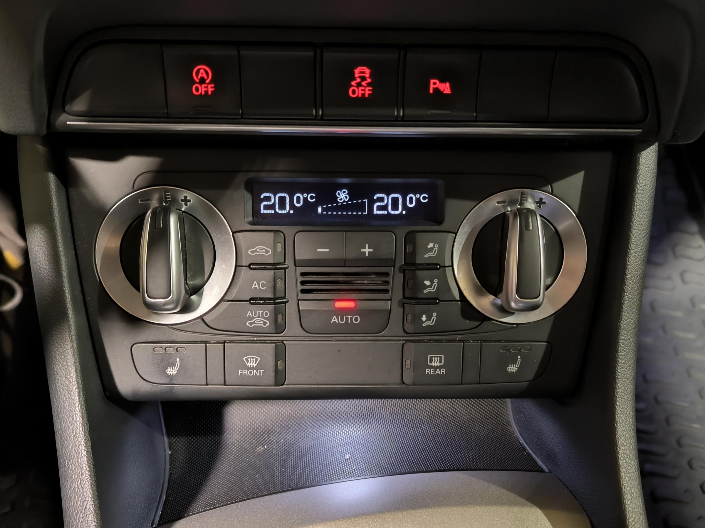 Audi Q3, 2012 - pohled č. 15