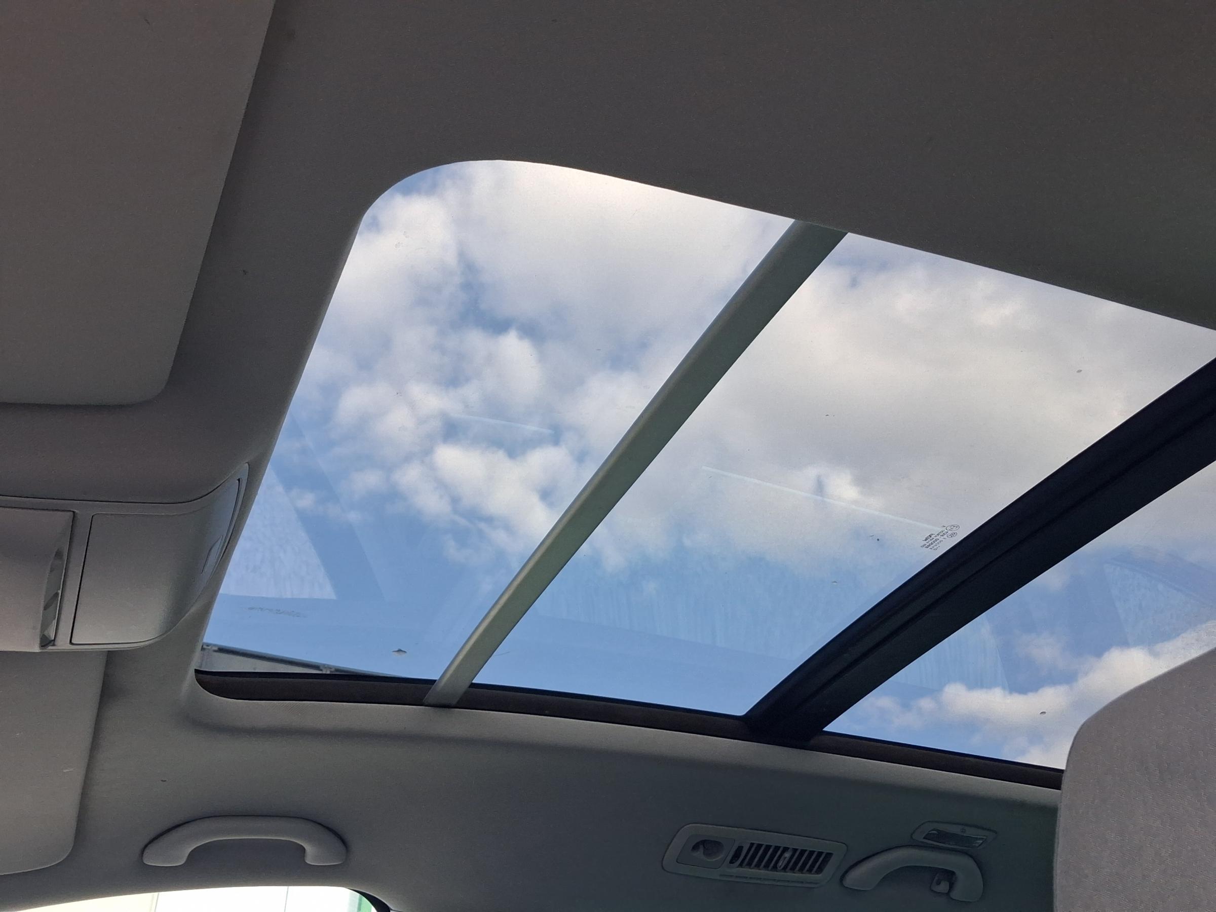 Volkswagen Sharan, 2010 - pohled č. 20