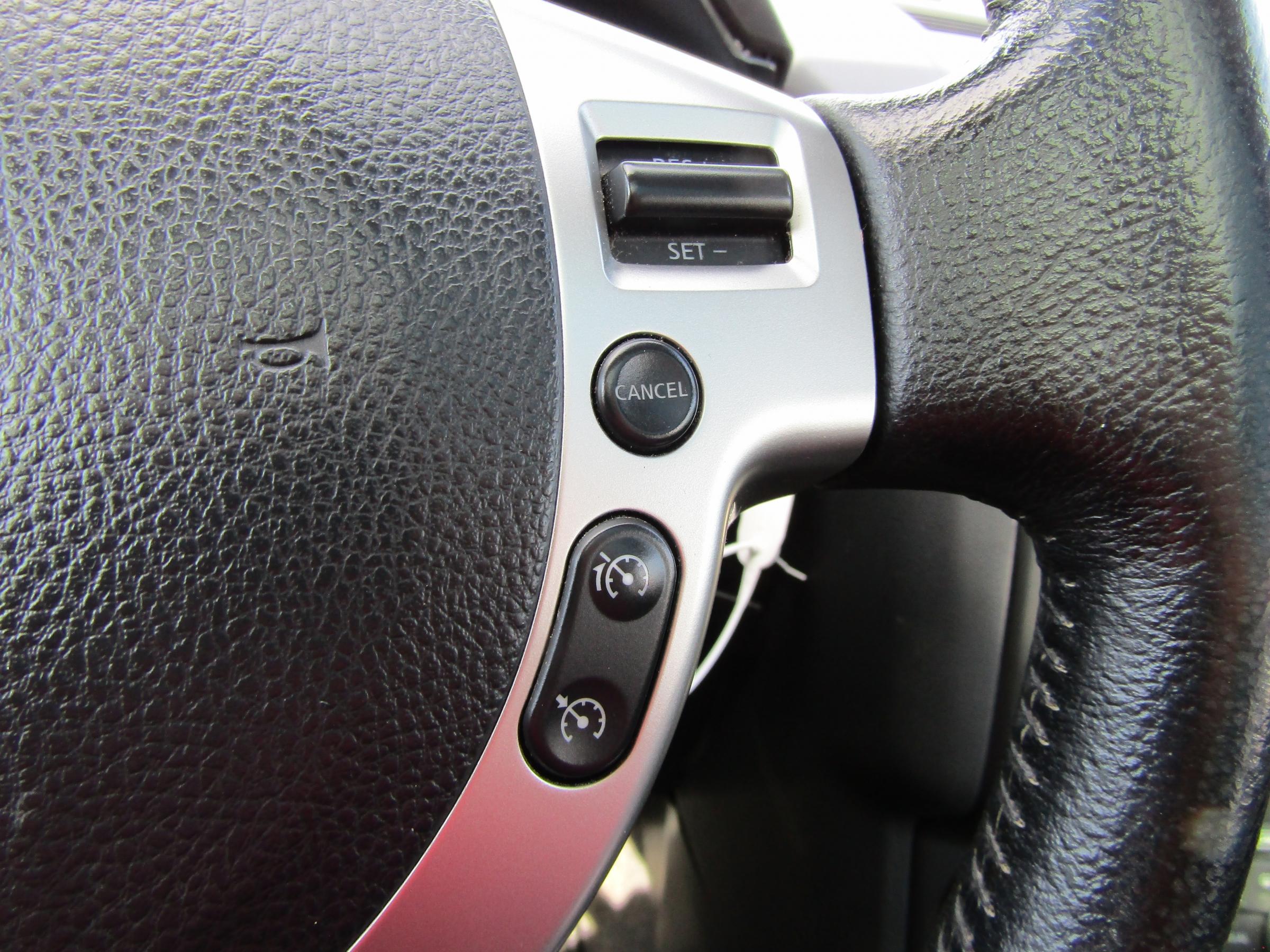 Nissan Qashqai, 2012 - pohled č. 19