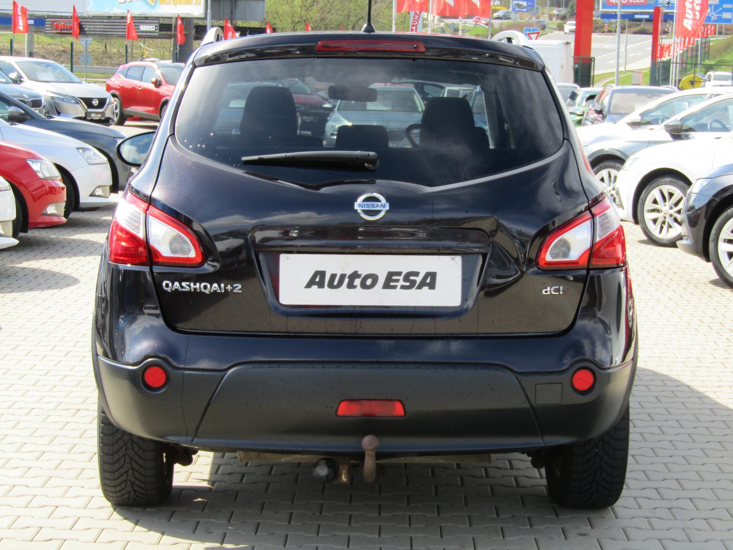 Nissan Qashqai, 2012 - pohled č. 5
