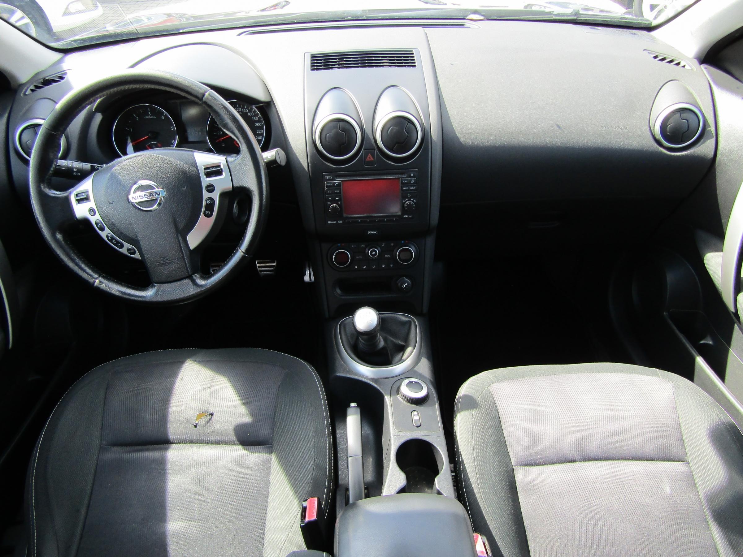 Nissan Qashqai, 2012 - pohled č. 8