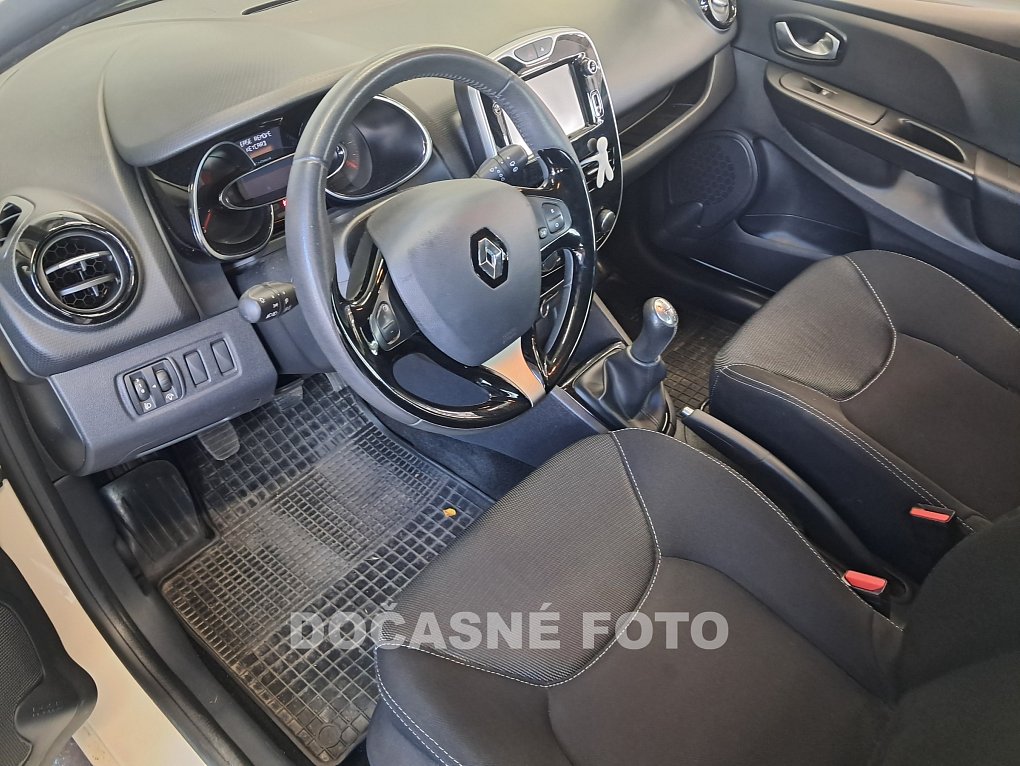 Renault Clio 1.2i 