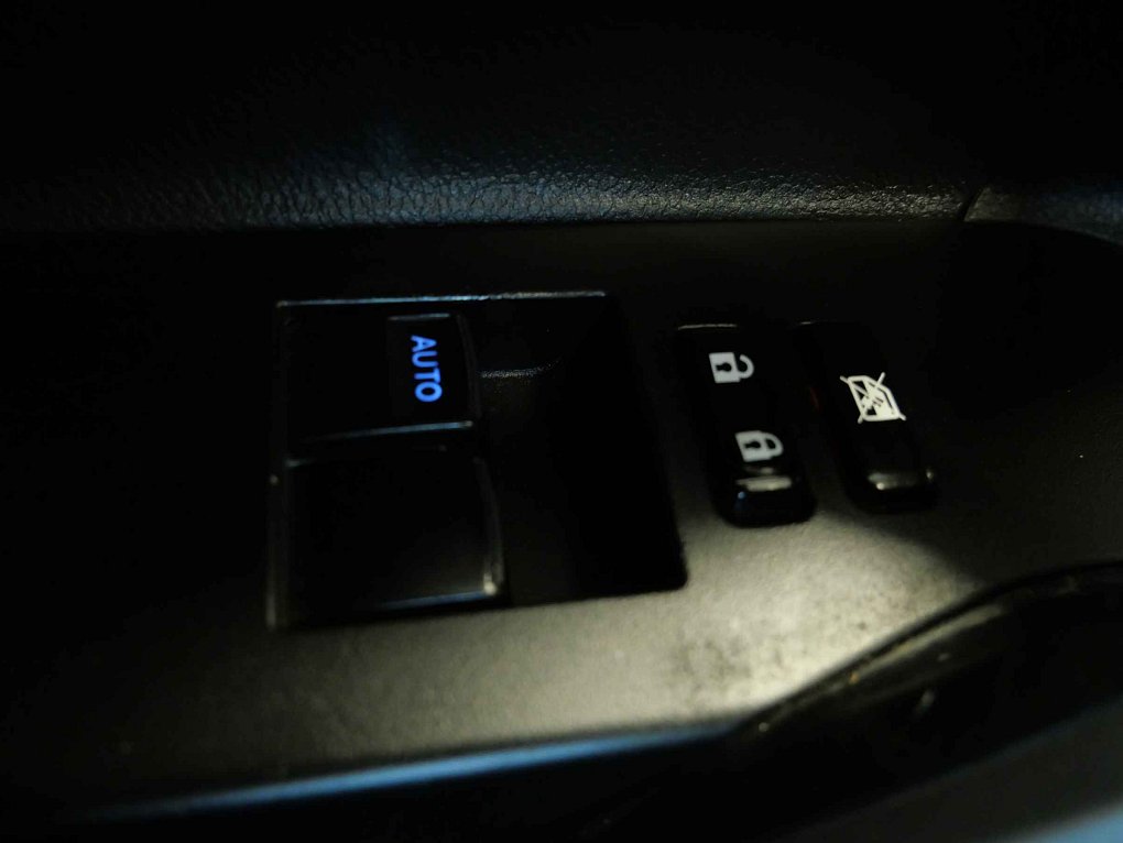 Toyota Auris 1.3i 