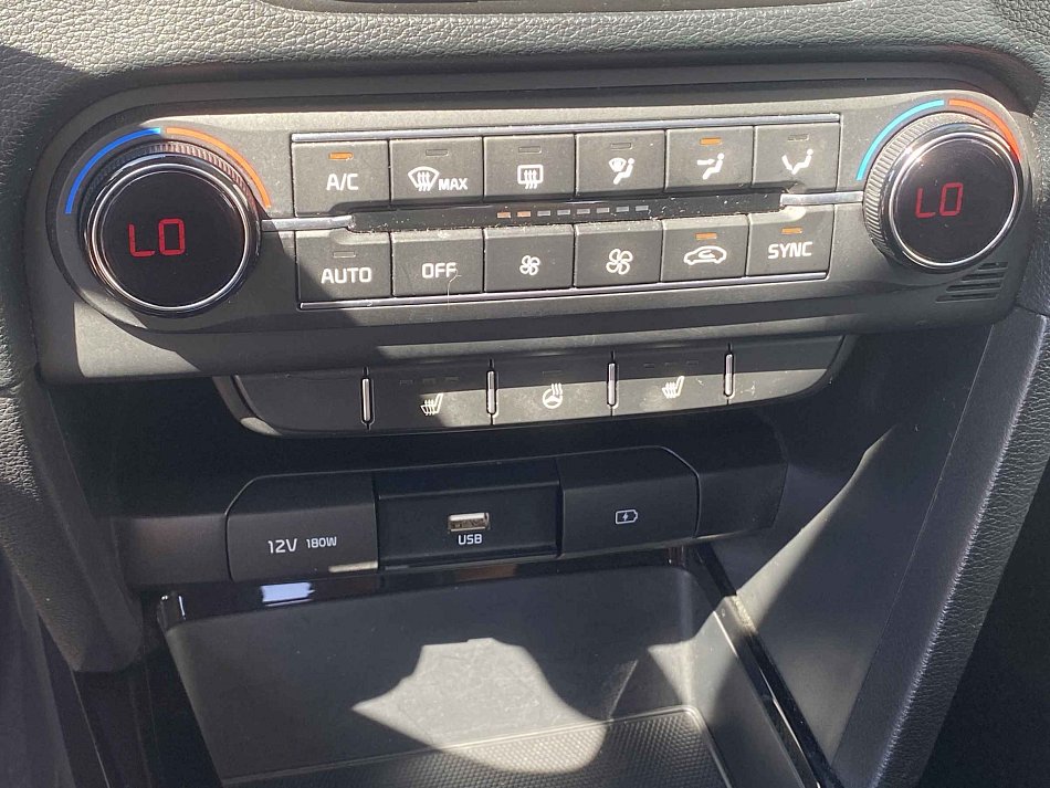 Kia Ceed 1.4 T-GDi Vision